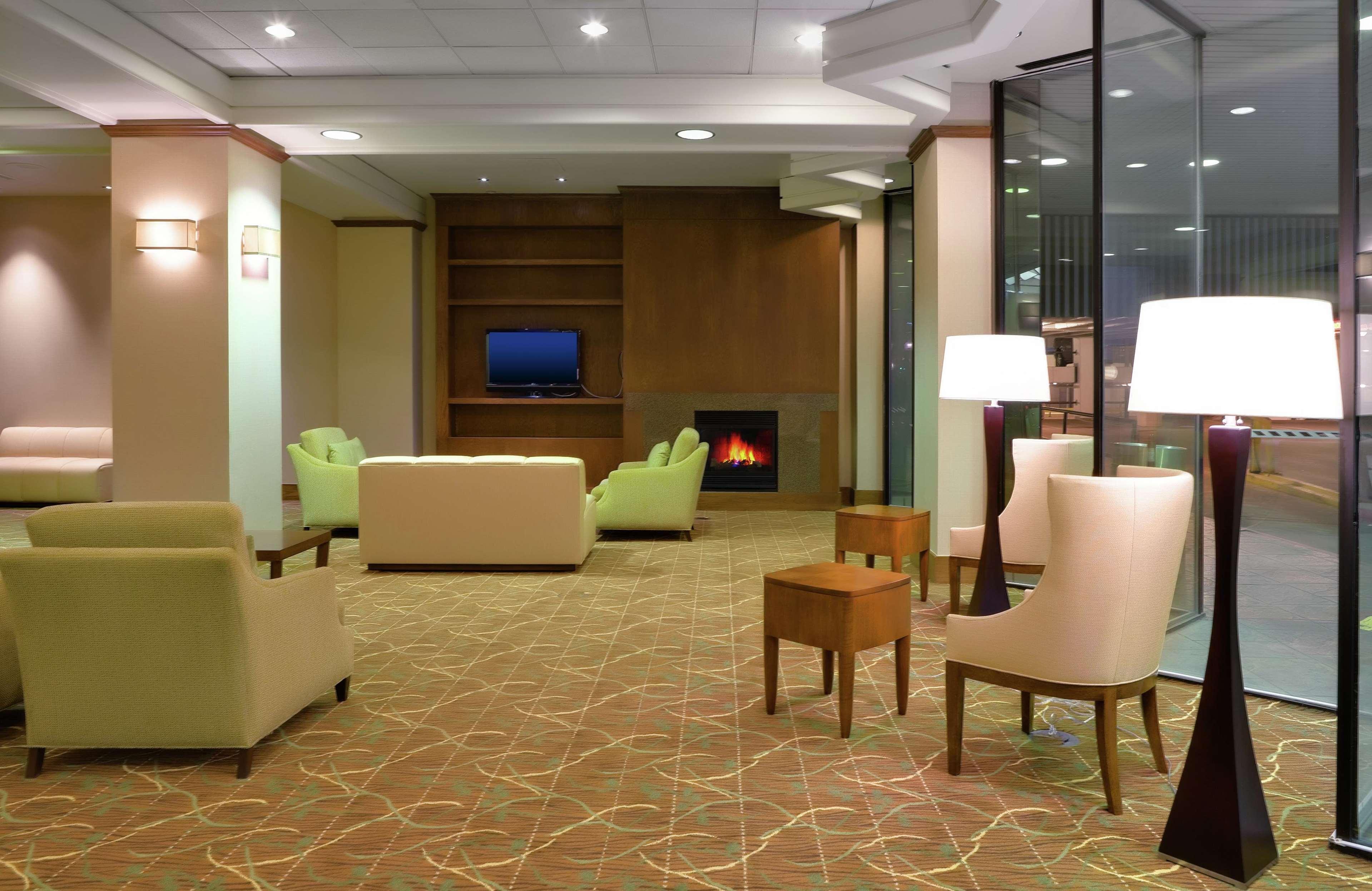 Doubletree By Hilton Hotel & Executive Meeting Center Omaha-Downtown Interior foto